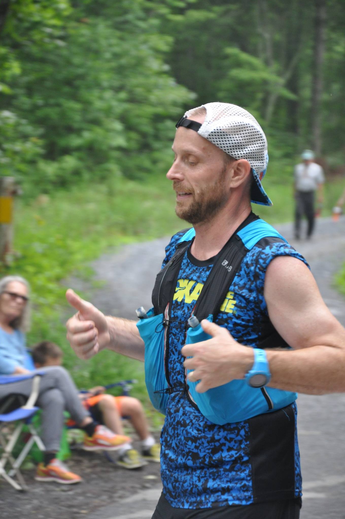 Runner gives a thumbs up
