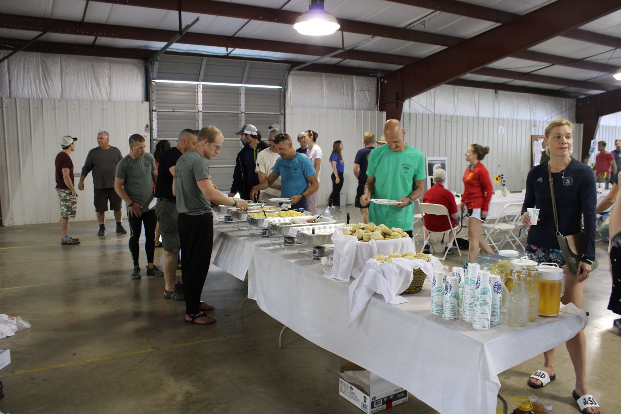 Sunday banquet. Runners going through breakfast buffet