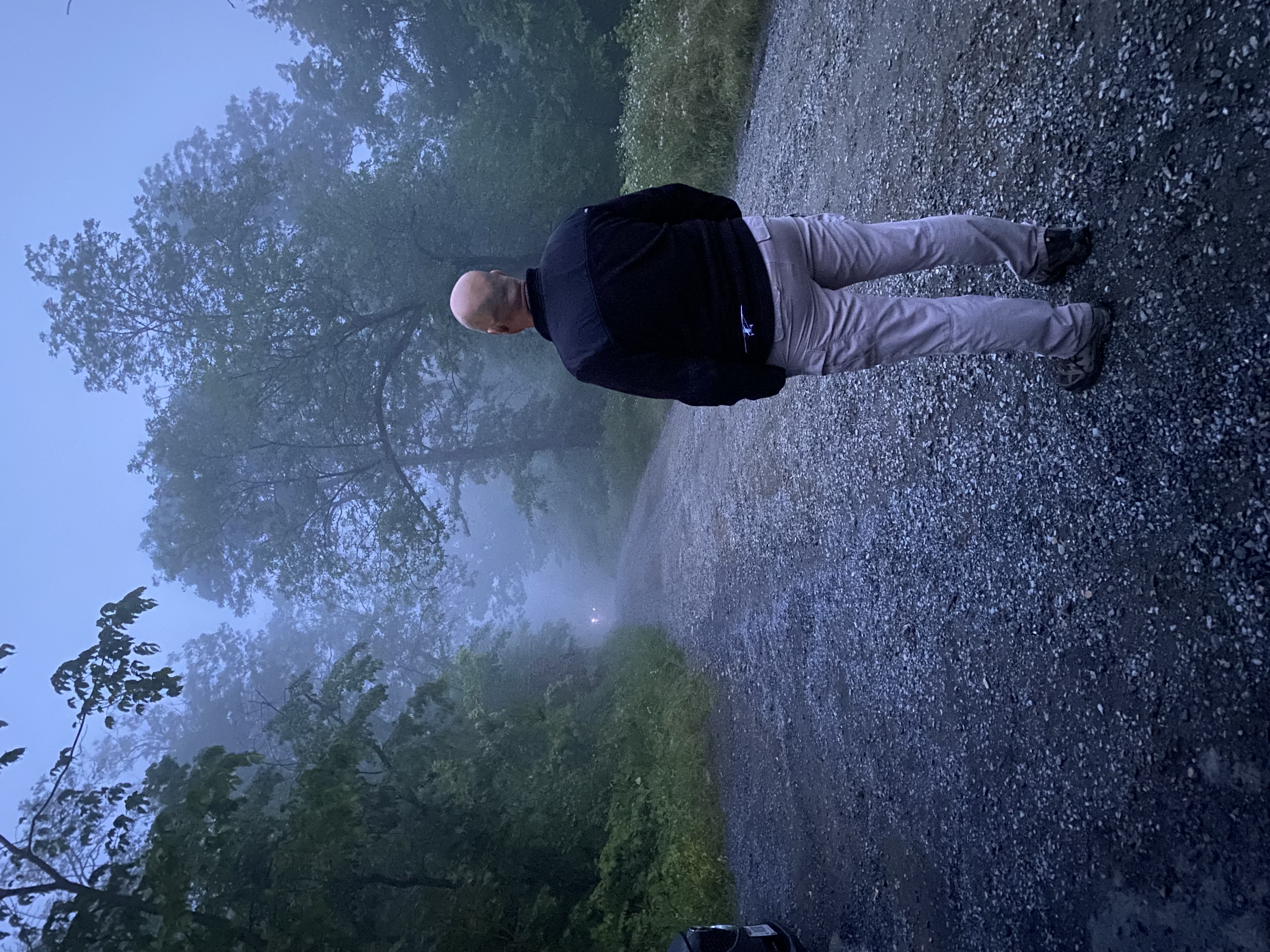 Volunteer waiting for runners in the midst